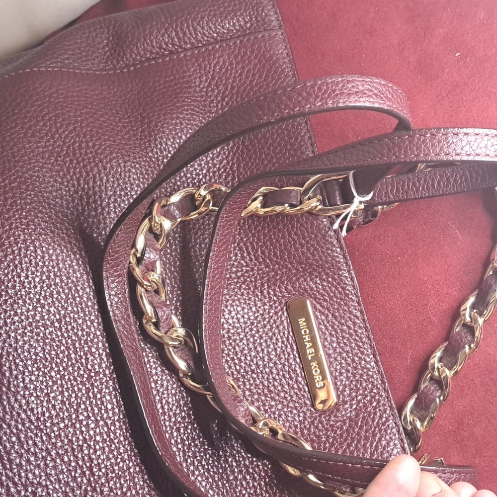 Michael Kors Burgundy/Merlot Pebble Leather Shoulder/Sat… - Picture 8 of 15